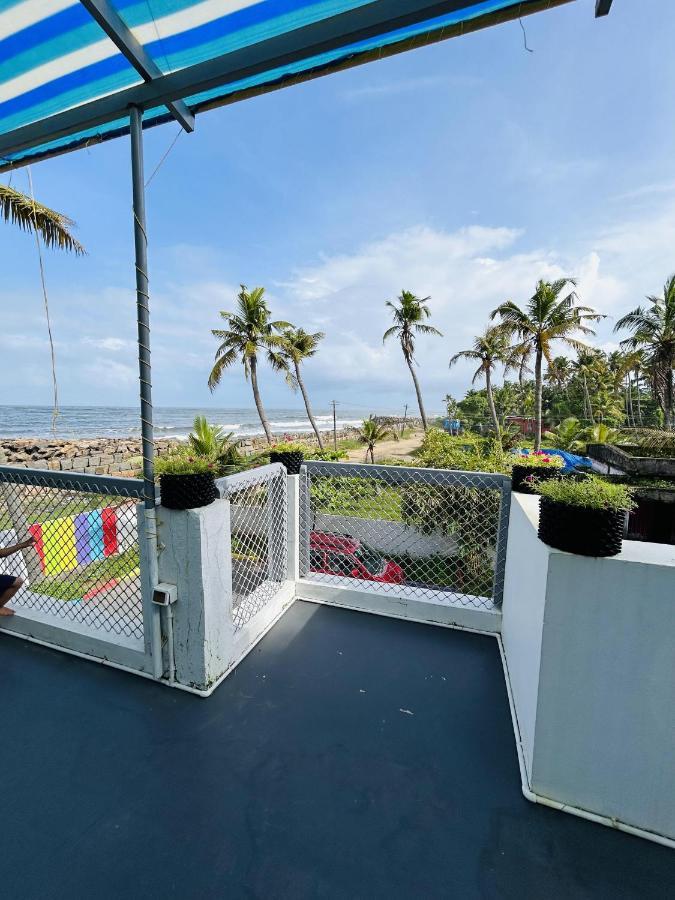 Chameleon Beach Resort, Cherai Kochi Exterior photo