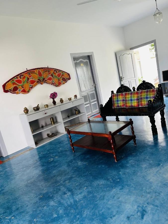 Chameleon Beach Resort, Cherai Kochi Exterior photo